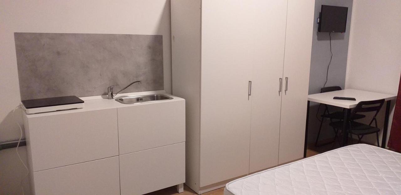 Camere ซาแลร์โน ภายนอก รูปภาพ